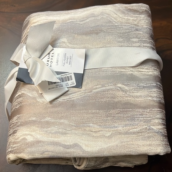 Luxury Hotel Lawton Marbled Duvet Cover Mini Set - Picture 4 of 8